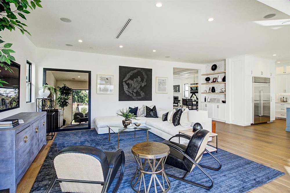 Elfyer - Sherman Oaks, CA House - For Sale