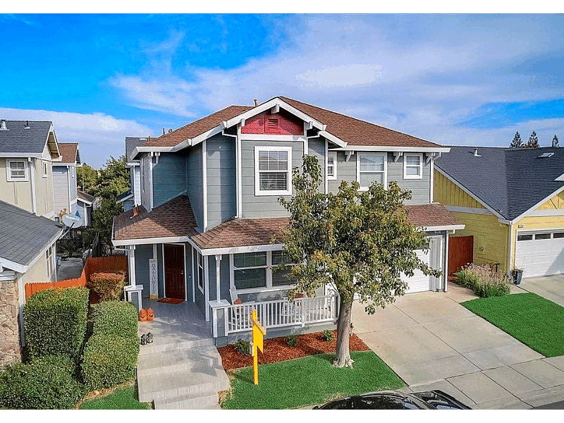 985 Countrywood Cir