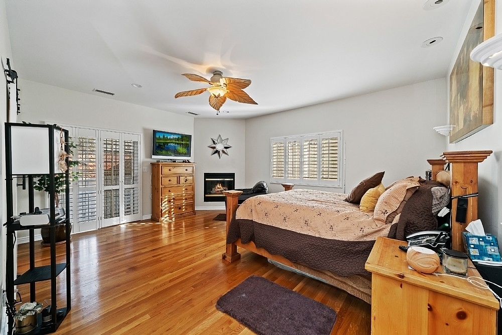 Elfyer - Los Angeles, CA House - For Sale