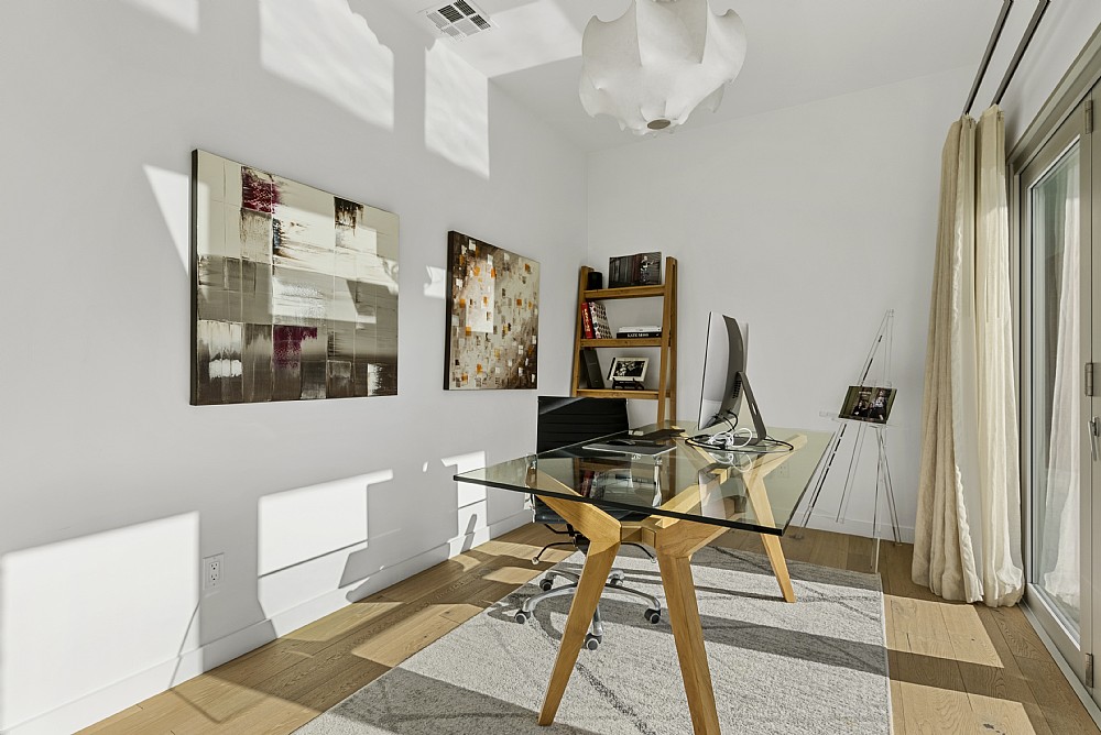 Elfyer - Los Angeles, CA House - For Sale