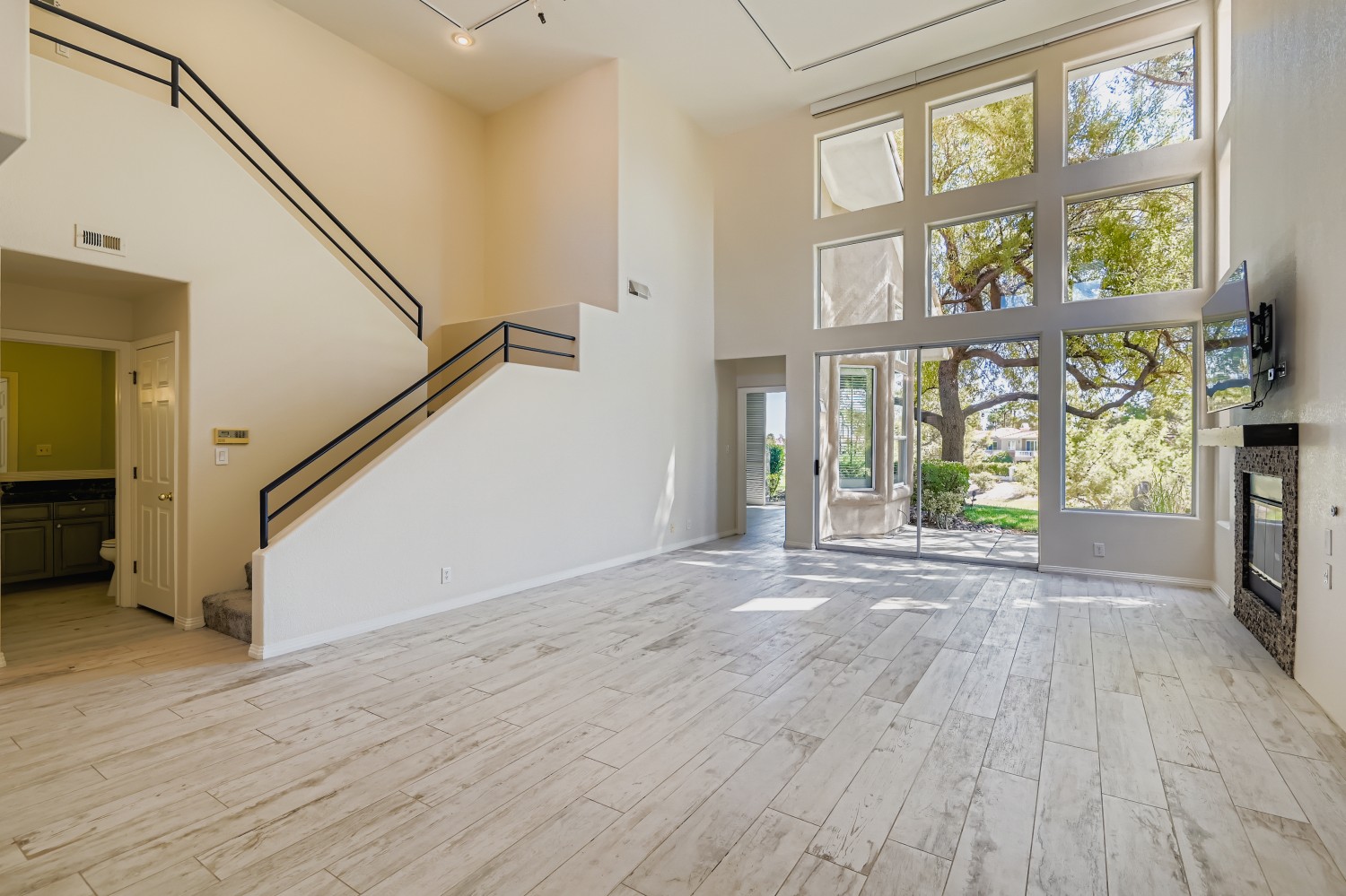 Elfyer - Las Vegas, NV House - For Sale