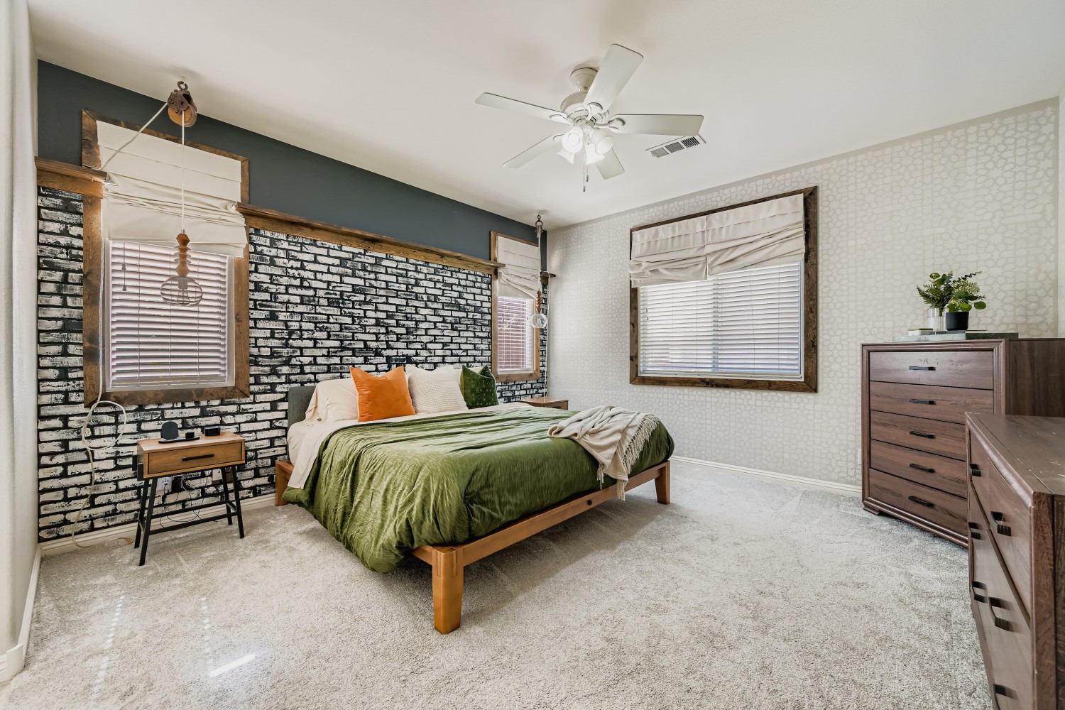 Elfyer - Las Vegas, NV House - For Sale