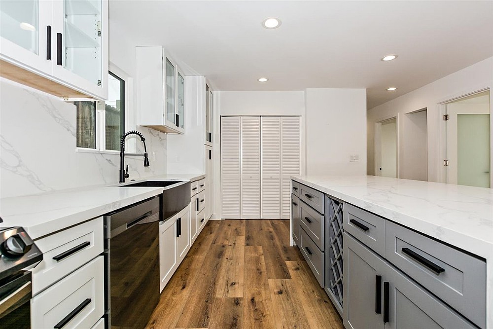 Elfyer - Los Angeles, CA House - For Sale