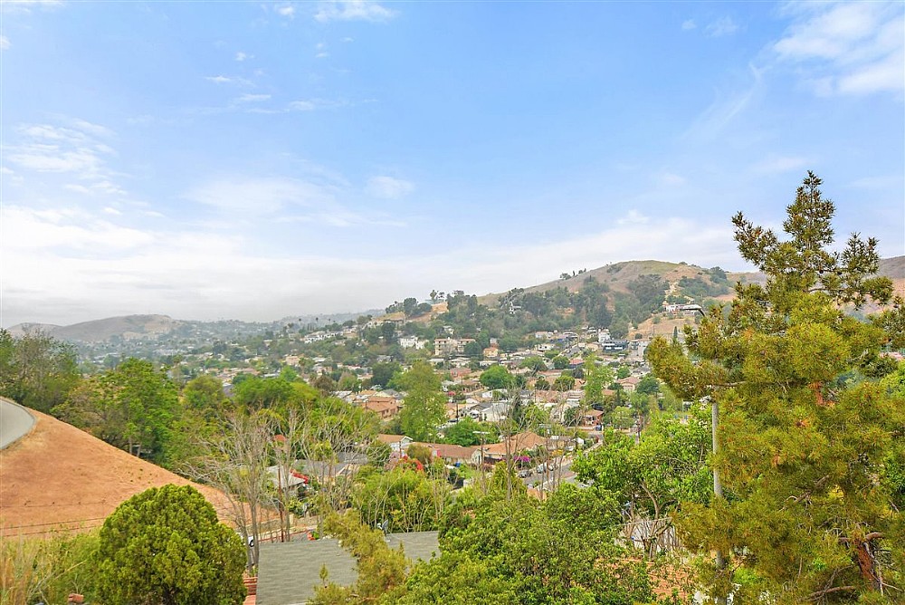 Elfyer - Los Angeles, CA House - For Sale