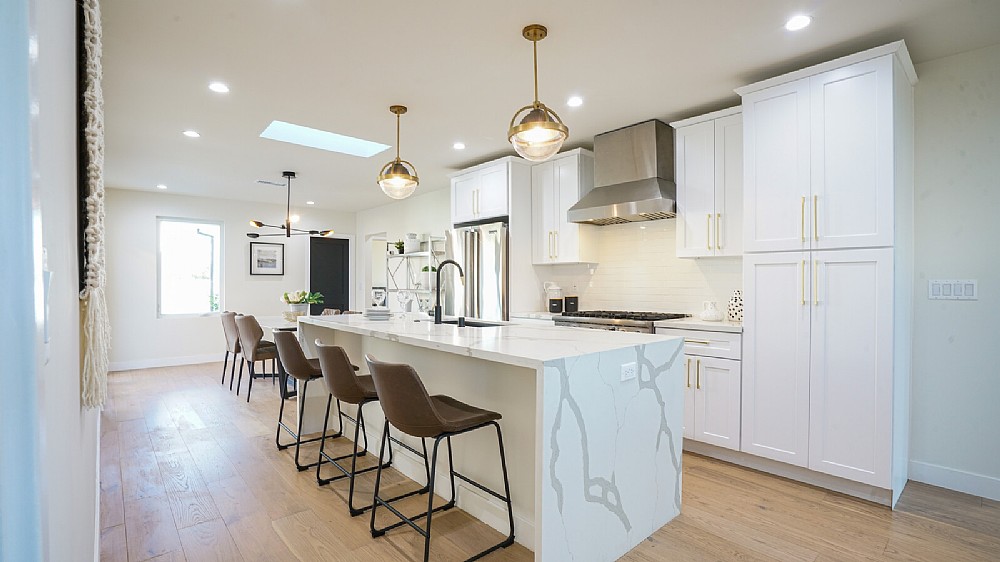 Elfyer - Los Angeles, CA House - For Sale