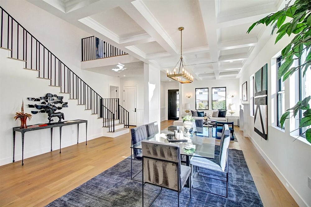 Elfyer - Sherman Oaks, CA House - For Sale