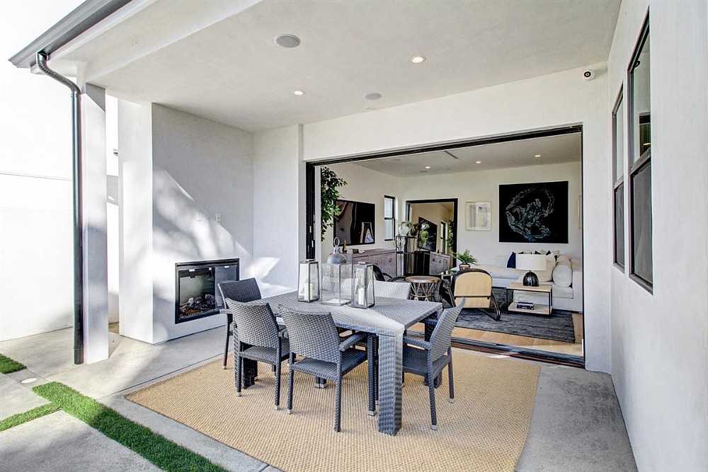 Elfyer - Sherman Oaks, CA House - For Sale