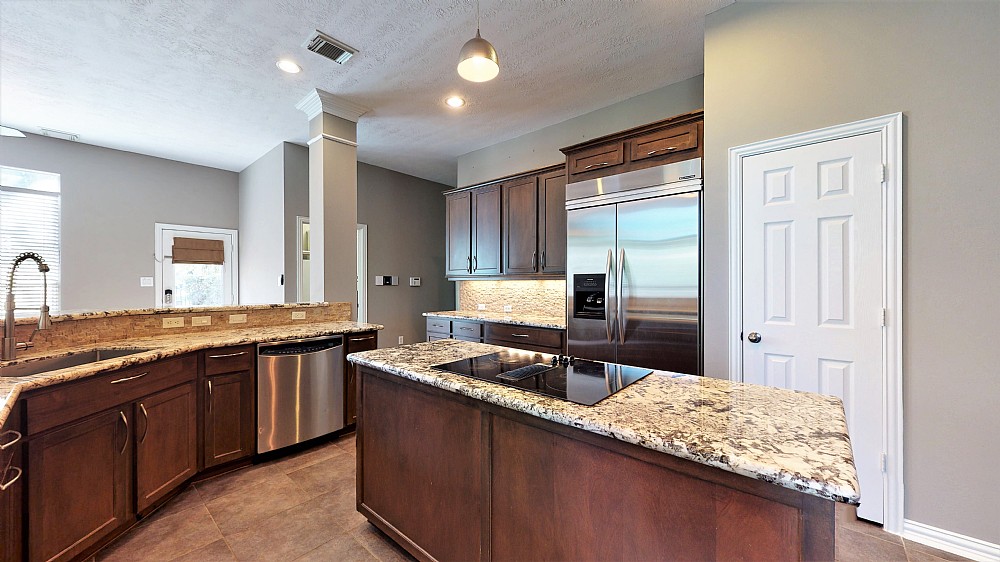 Elfyer - Houston, TX House - For Sale