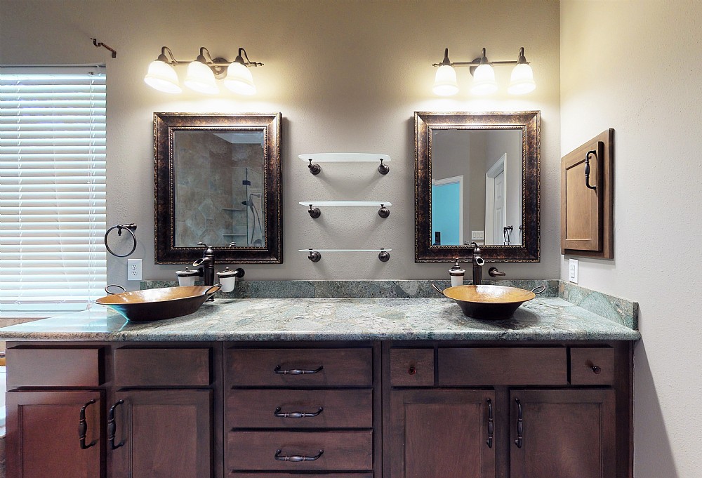 Elfyer - Houston, TX House - For Sale