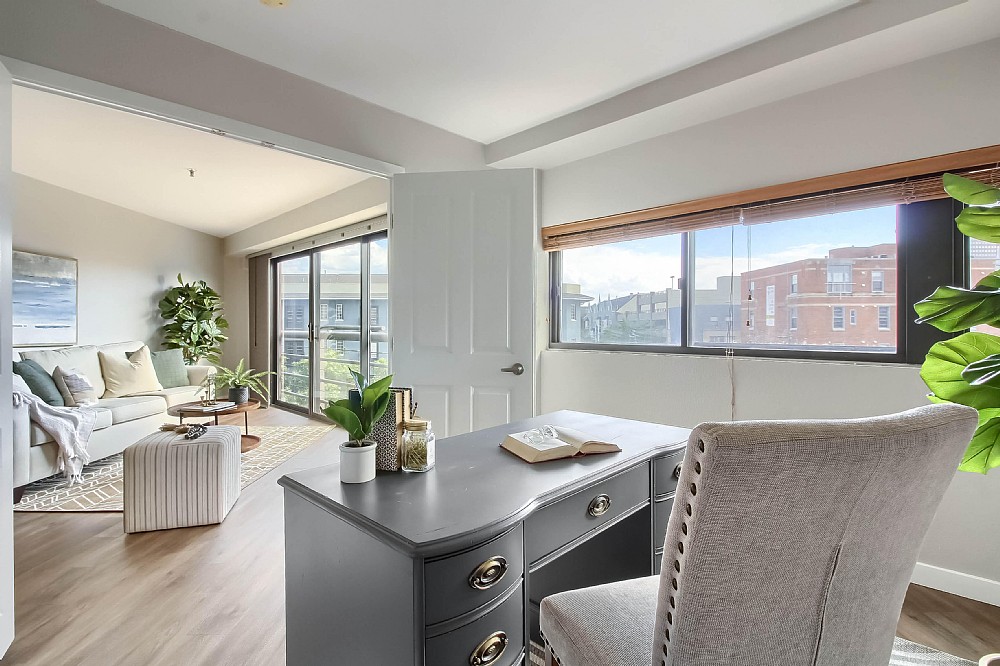 Elfyer - Denver, CO House - For Sale