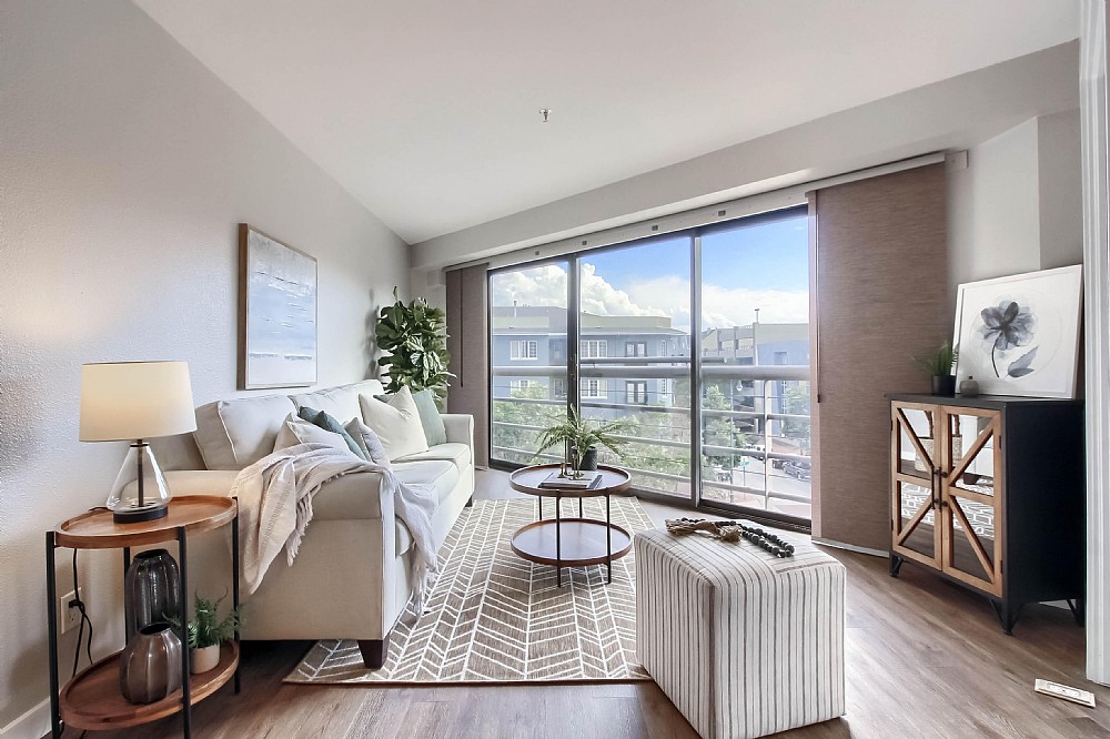 Elfyer - Denver, CO House - For Sale