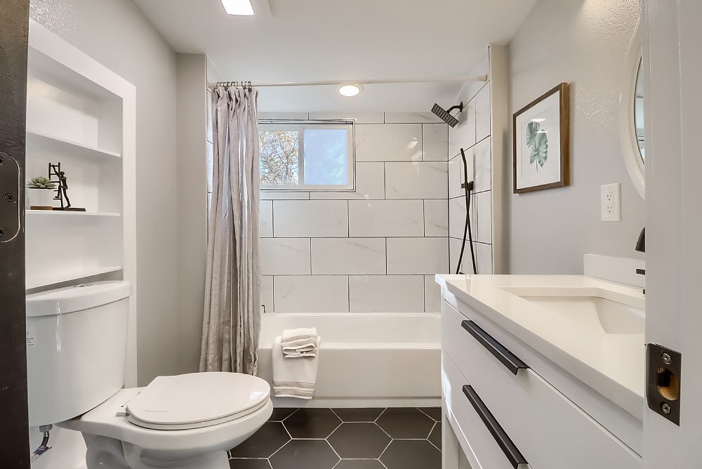 Elfyer - Denver, CO House - For Sale