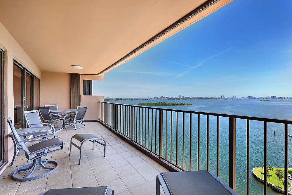 Elfyer - Miami, FL House - For Sale