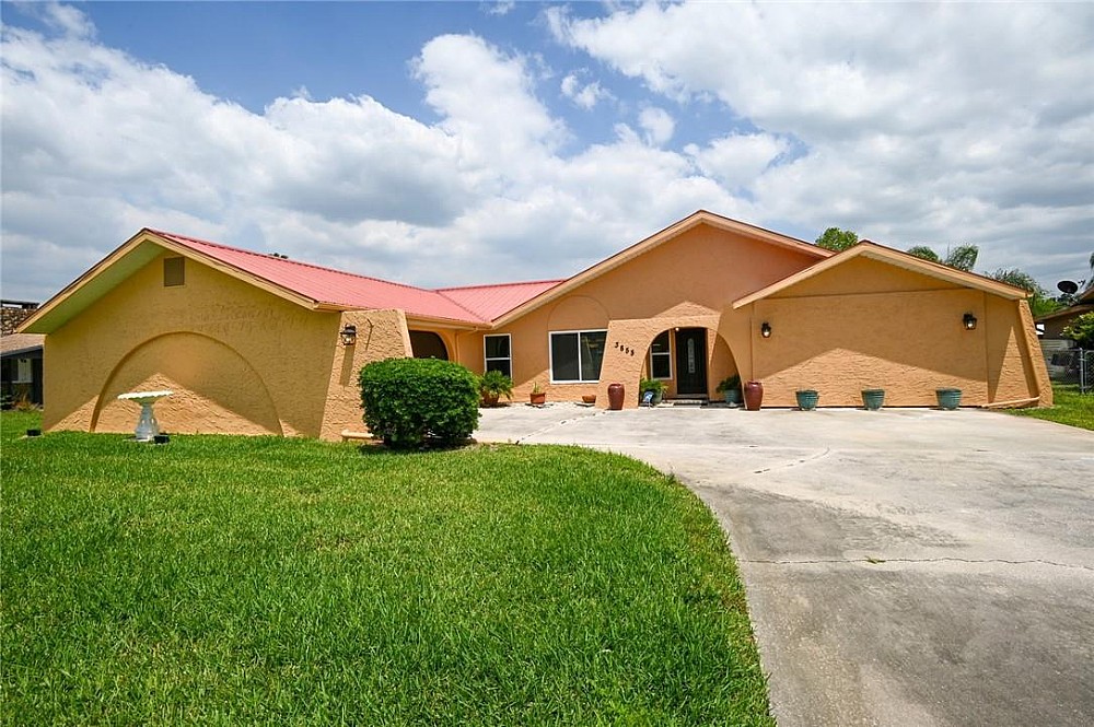 Elfyer - Crystal River, FL House - For Sale