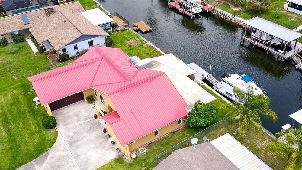 Elfyer - Crystal River, FL House - For Sale