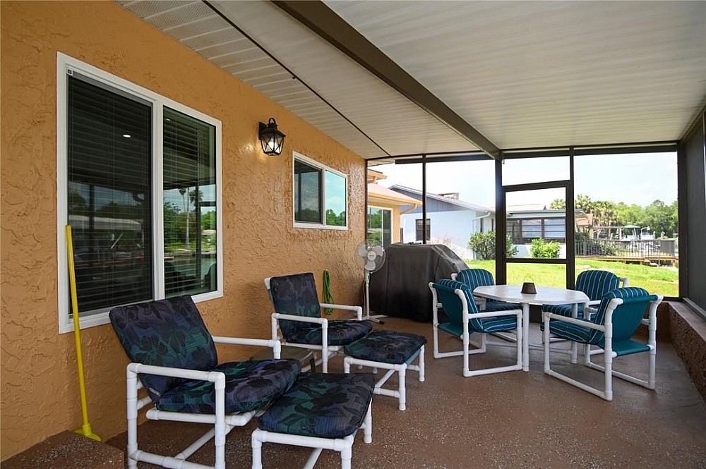 Elfyer - Crystal River, FL House - For Sale