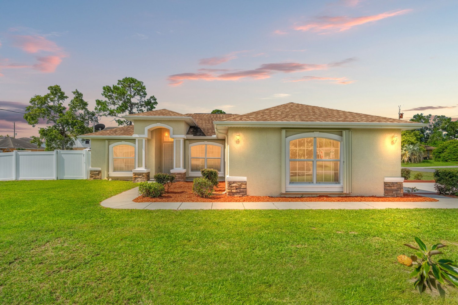 Elfyer - Spring Hill, FL House - For Sale