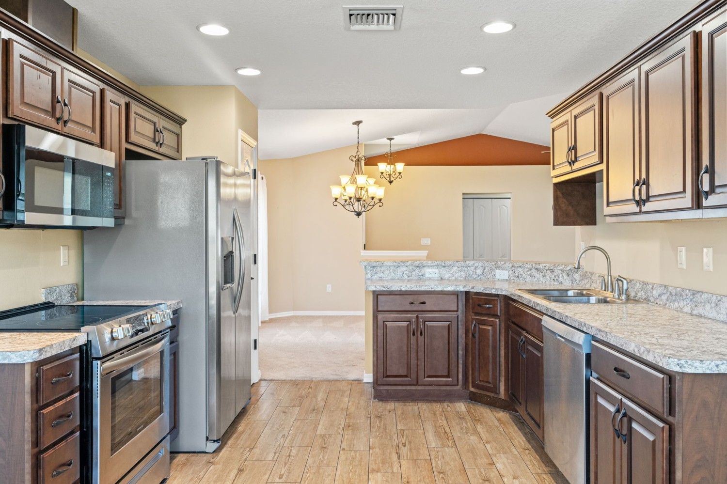 Elfyer - Spring Hill, FL House - For Sale