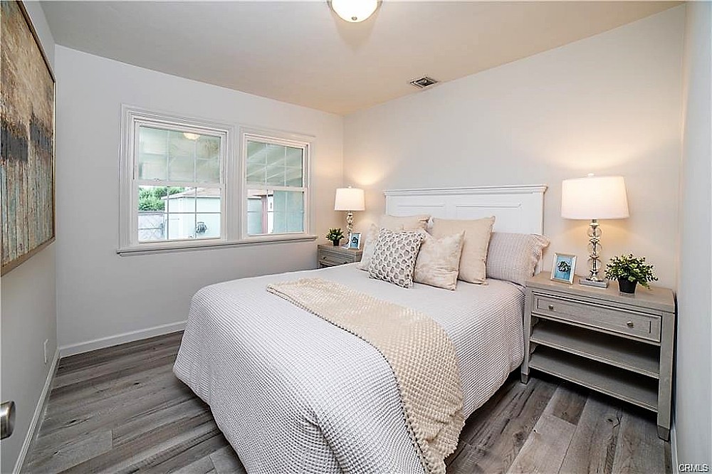 Elfyer - Burbank, CA House - For Sale