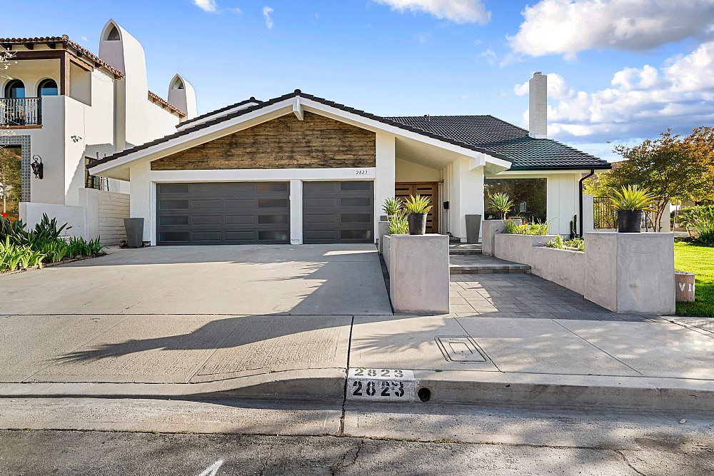 Elfyer - Burbank, CA House - For Sale