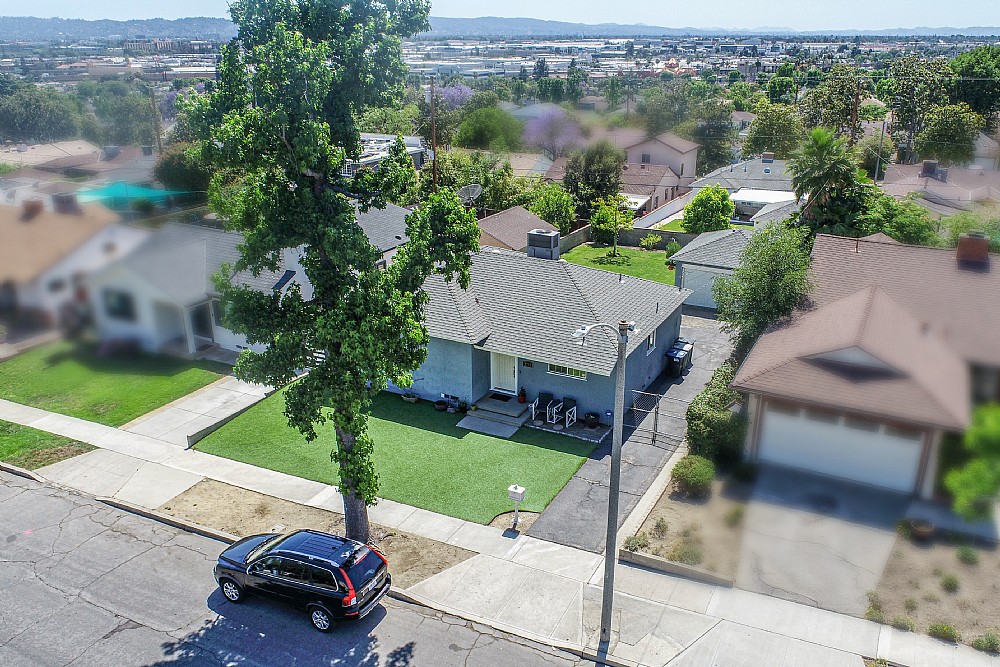 Elfyer - Burbank, CA House - For Sale