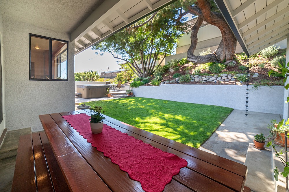 Elfyer - Burbank, CA House - For Sale