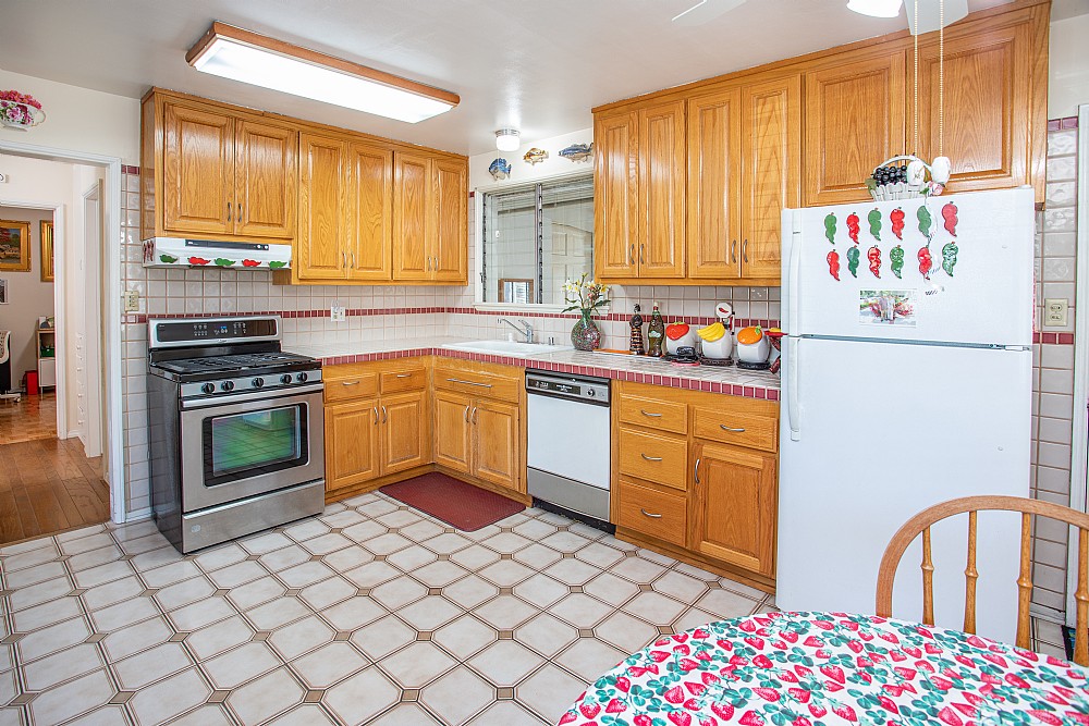 Elfyer - Burbank,  House - For Sale