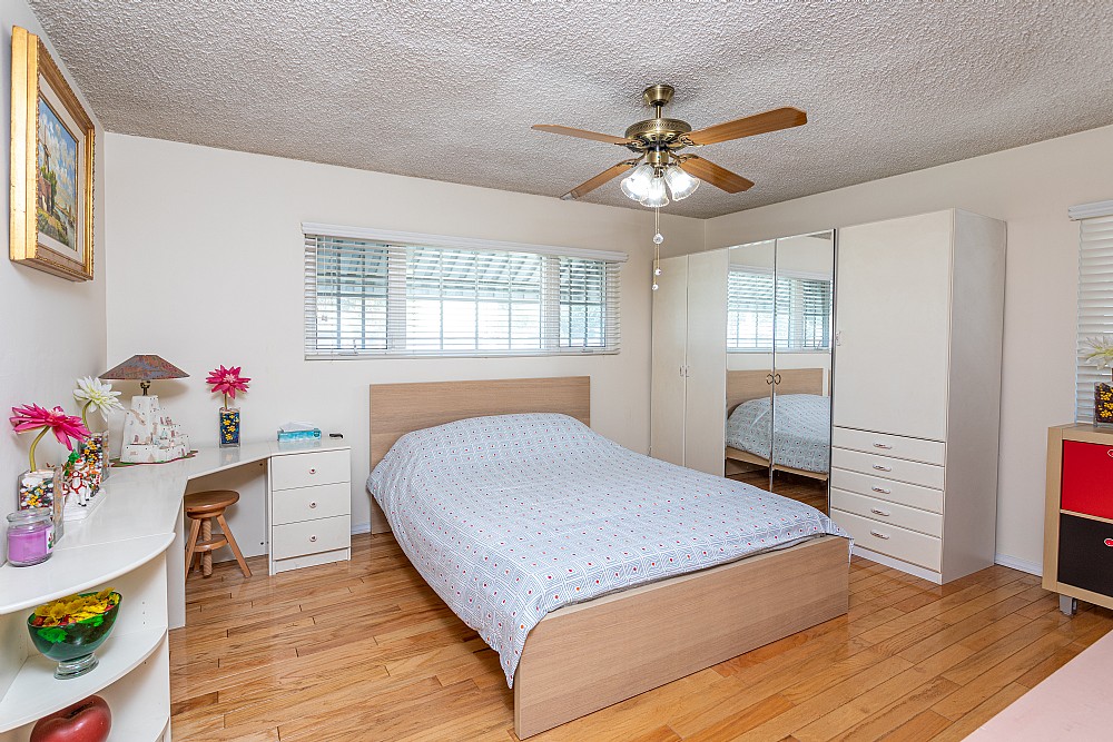 Elfyer - Burbank,  House - For Sale