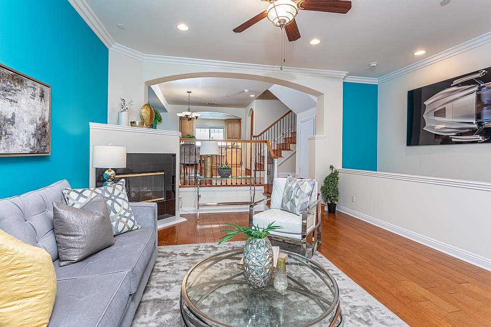 Elfyer - Burbank, CA House - For Sale