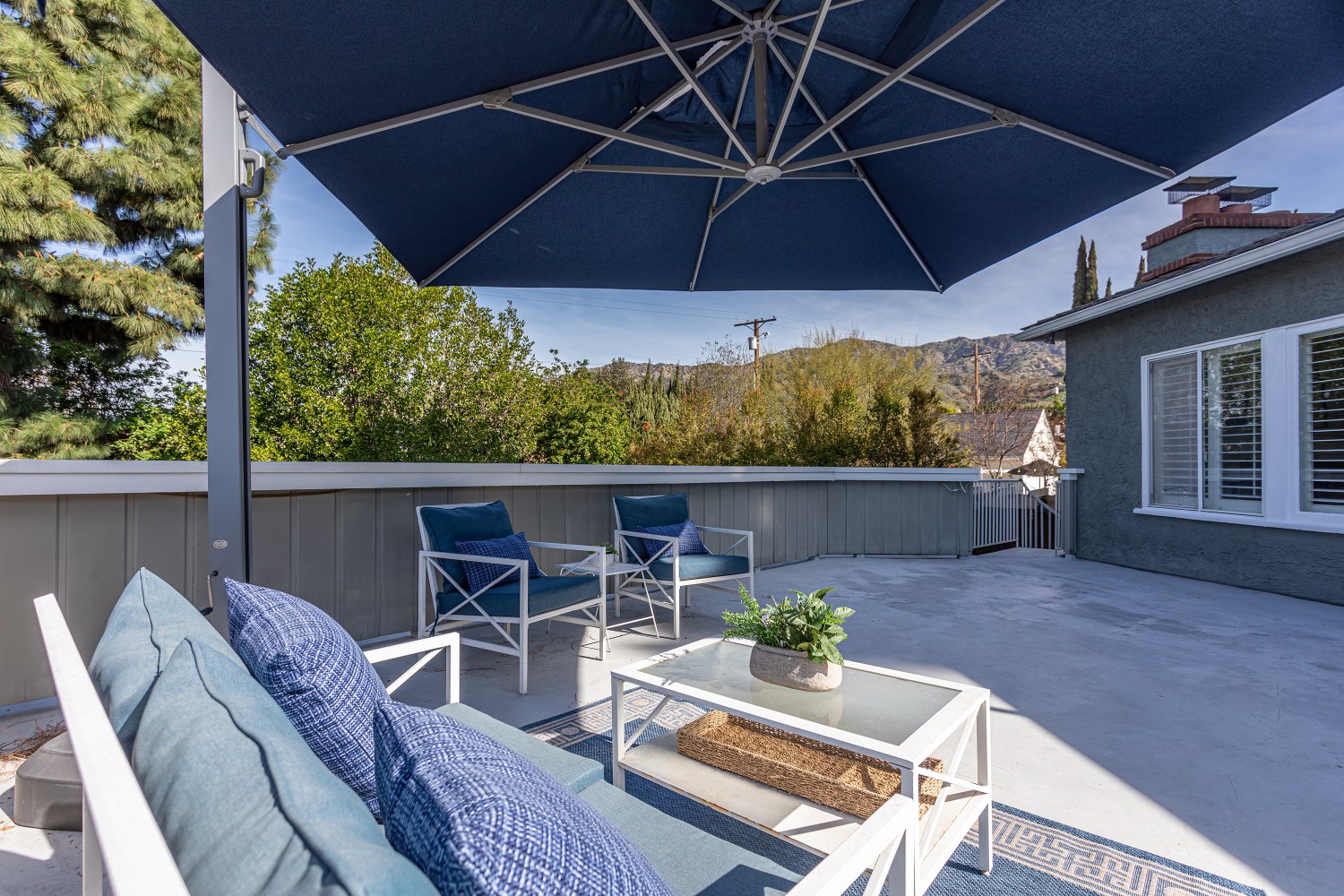 Elfyer - Burbank, CA House - For Sale