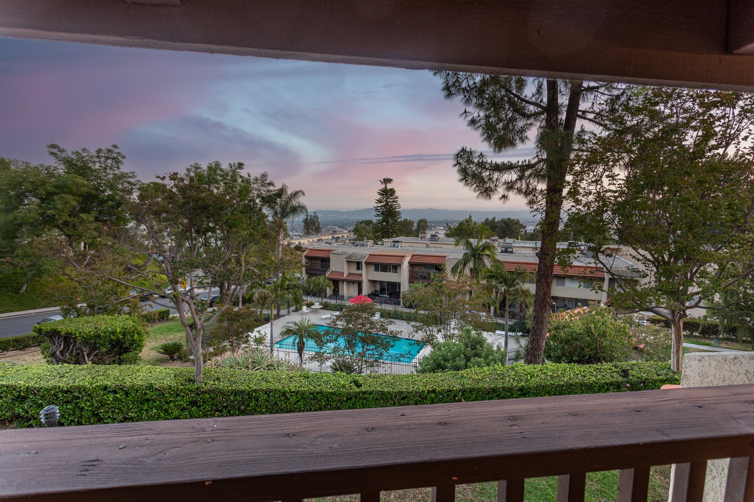Elfyer - Burbank, CA House - For Sale