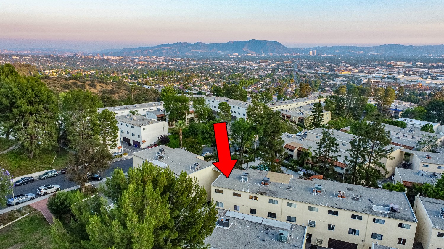 Elfyer - Burbank, CA House - For Sale