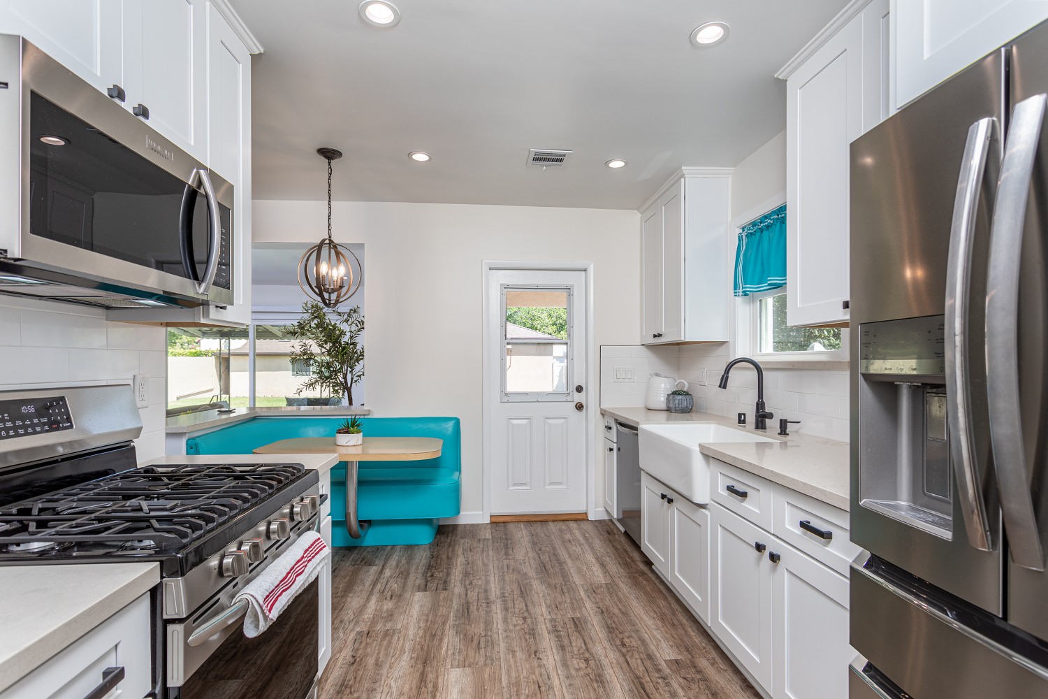 Elfyer - Burbank, CA House - For Sale