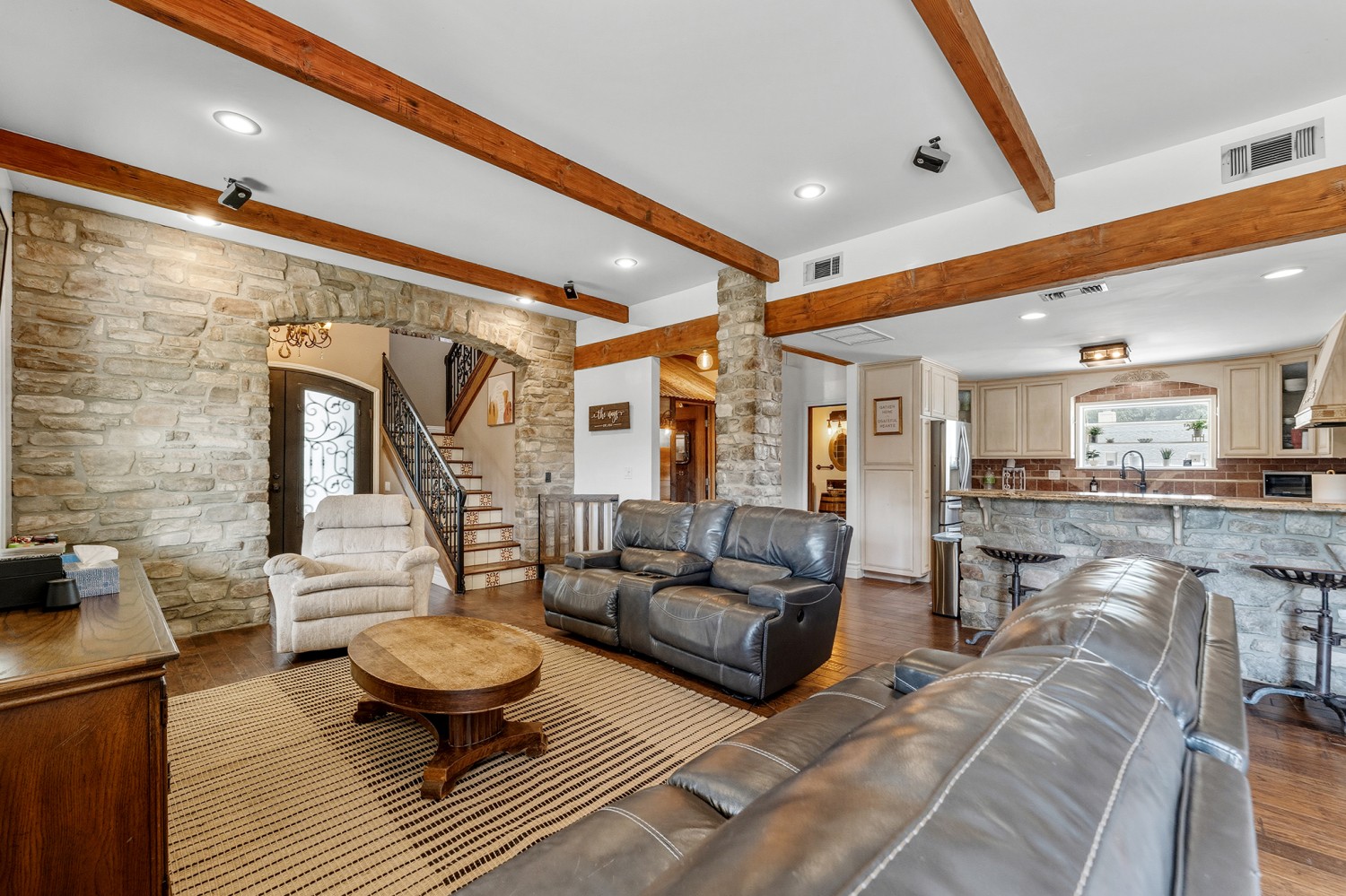 Elfyer - Acton, CA House - For Sale