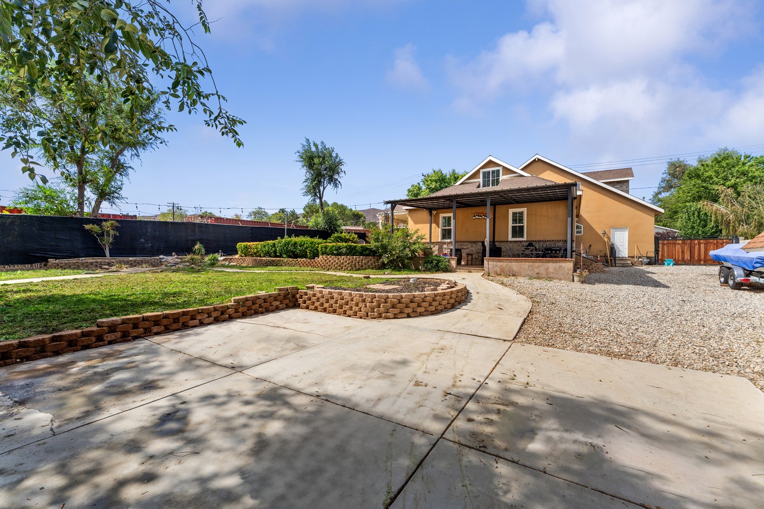 Elfyer - Acton, CA House - For Sale