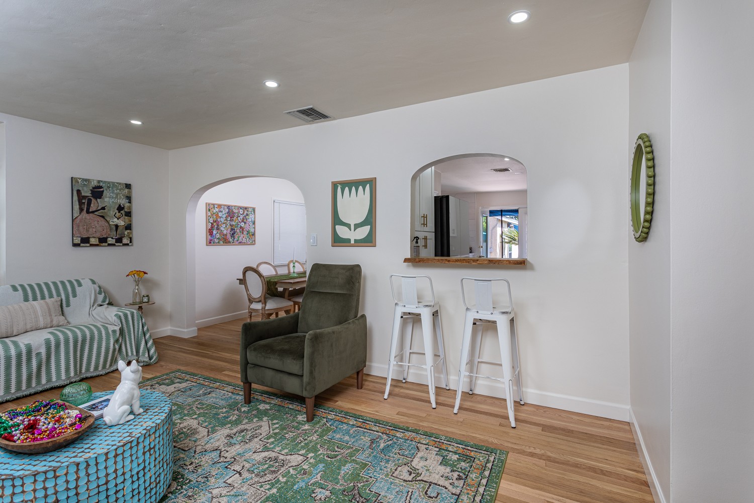 Elfyer - Burbank, CA House - For Sale