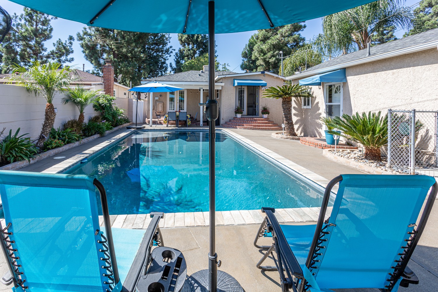 Elfyer - Burbank, CA House - For Sale