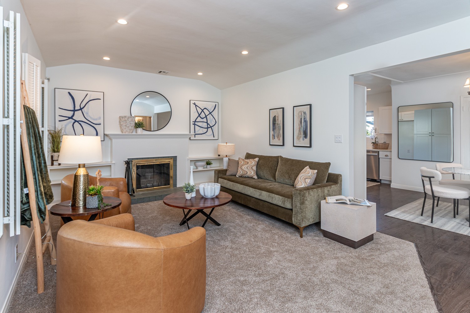 Elfyer - Burbank, CA House - For Sale