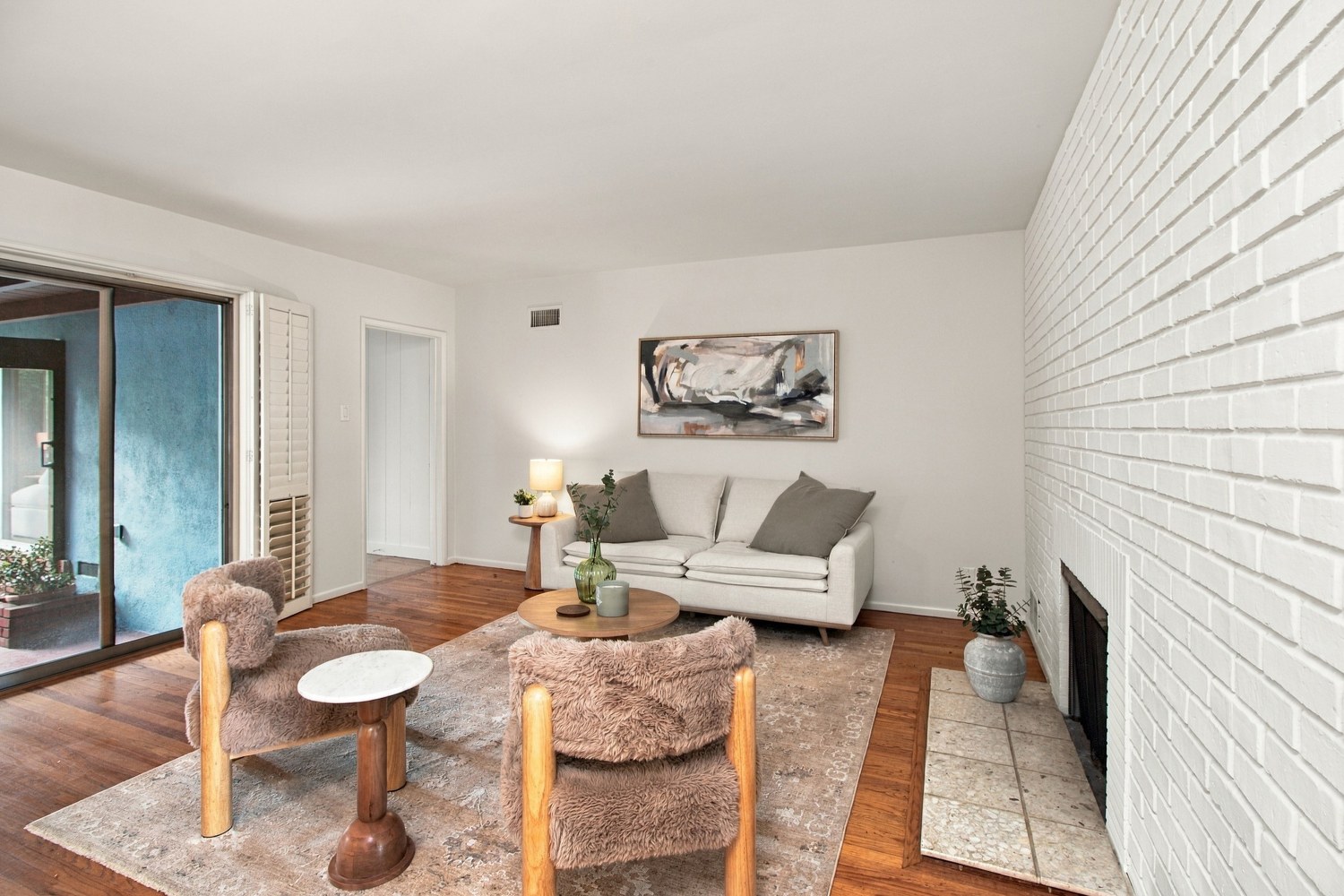 Elfyer - Burbank, CA House - For Sale