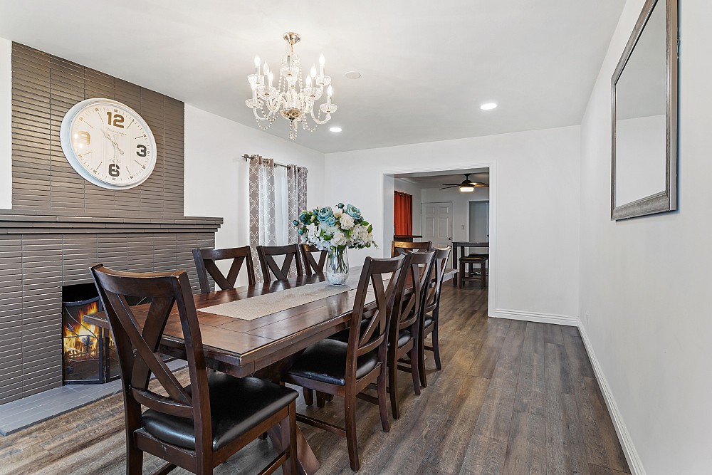 Elfyer - Long Beach, CA House - For Sale