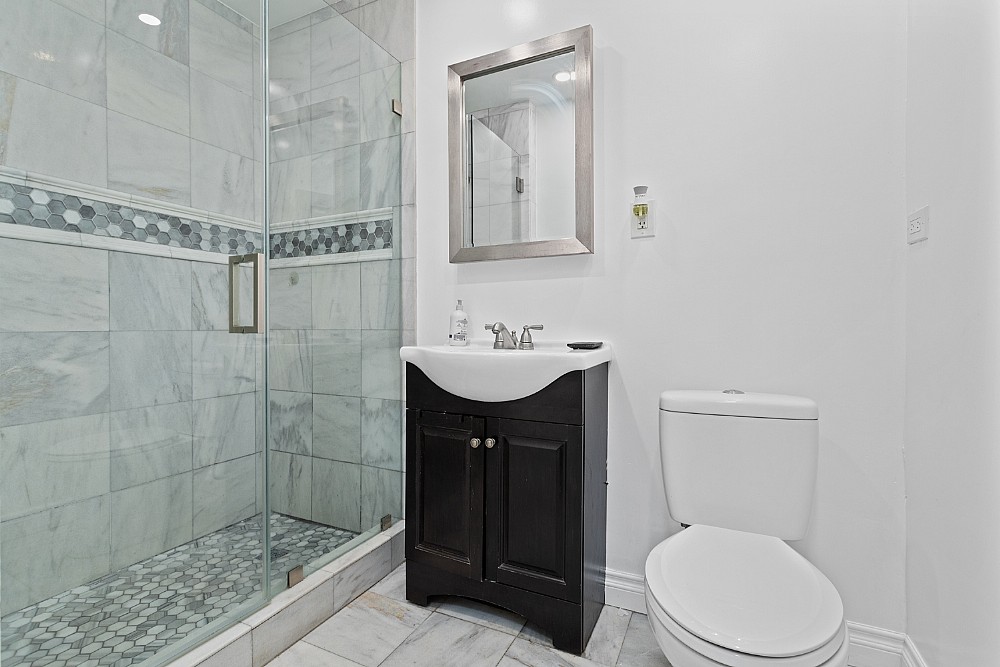 Elfyer - Long Beach, CA House - For Sale