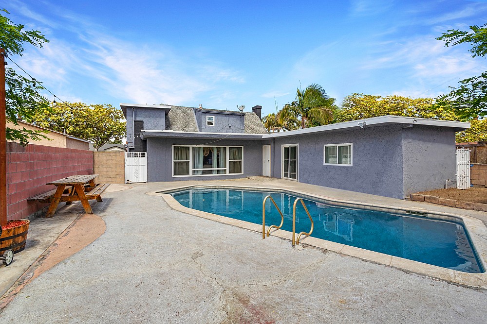 Elfyer - Long Beach, CA House - For Sale