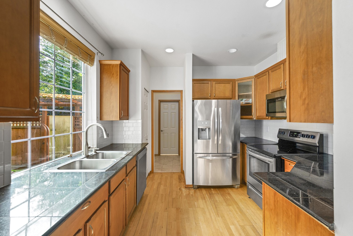 Elfyer - Des Moines, WA House - For Sale