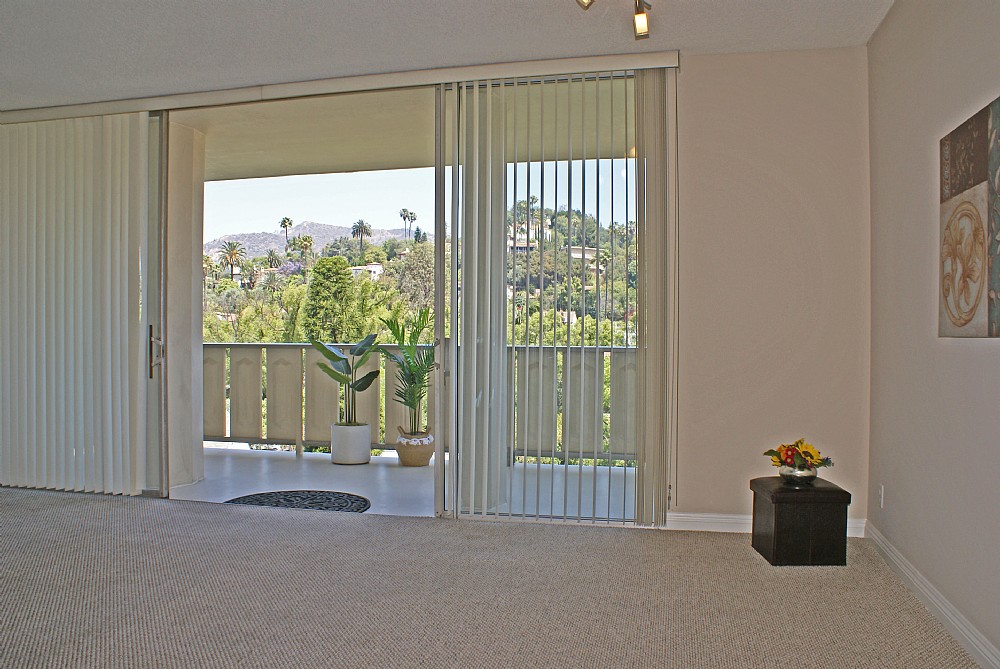 Elfyer - Los Angeles, CA House - For Sale