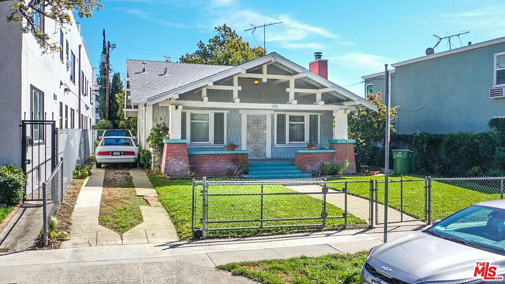 Elfyer - Los Angeles, CA House - For Sale