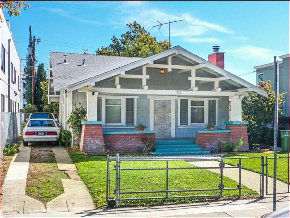 Elfyer - Los Angeles, CA House - For Sale