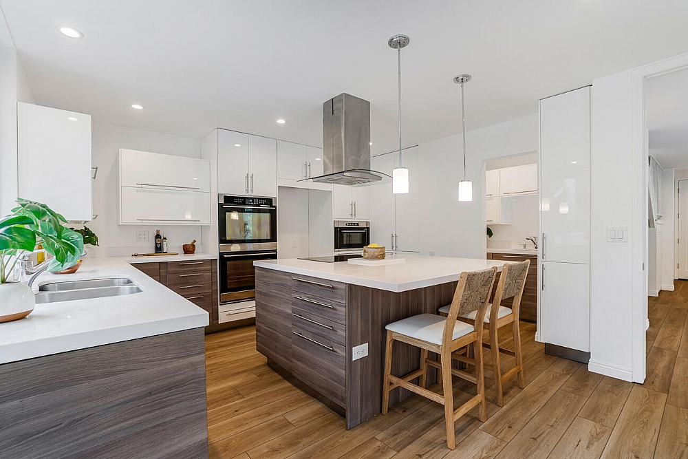 599 Avery Pl.