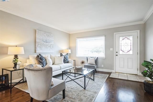 Elfyer - San Leandro, CA House - For Sale