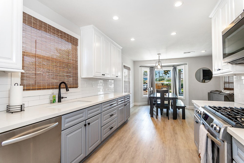 Elfyer - Long Beach, CA House - For Sale