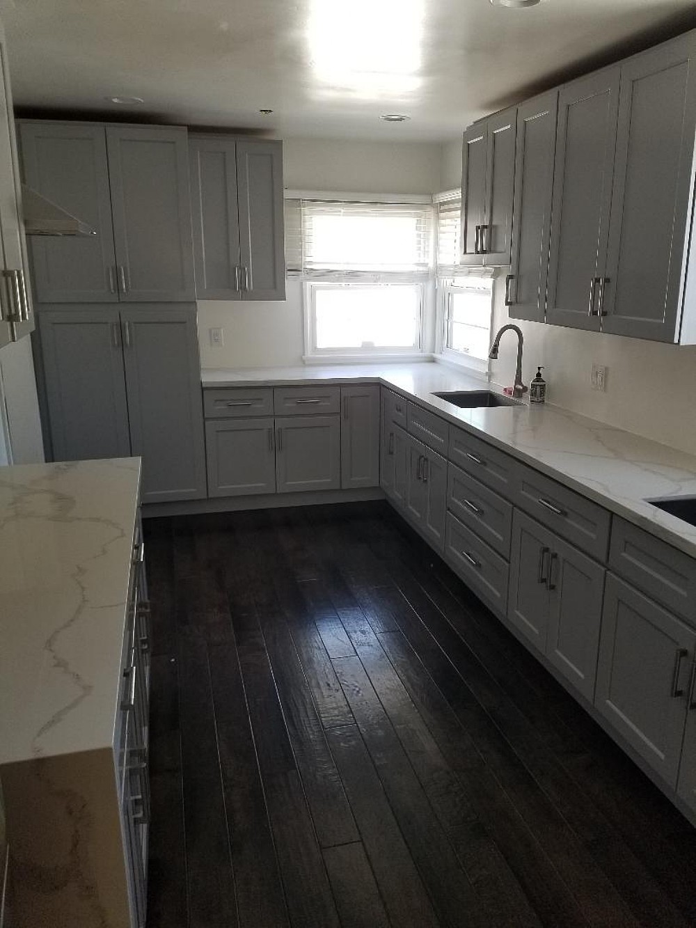 Elfyer - Los Angeles, CA House - For Sale